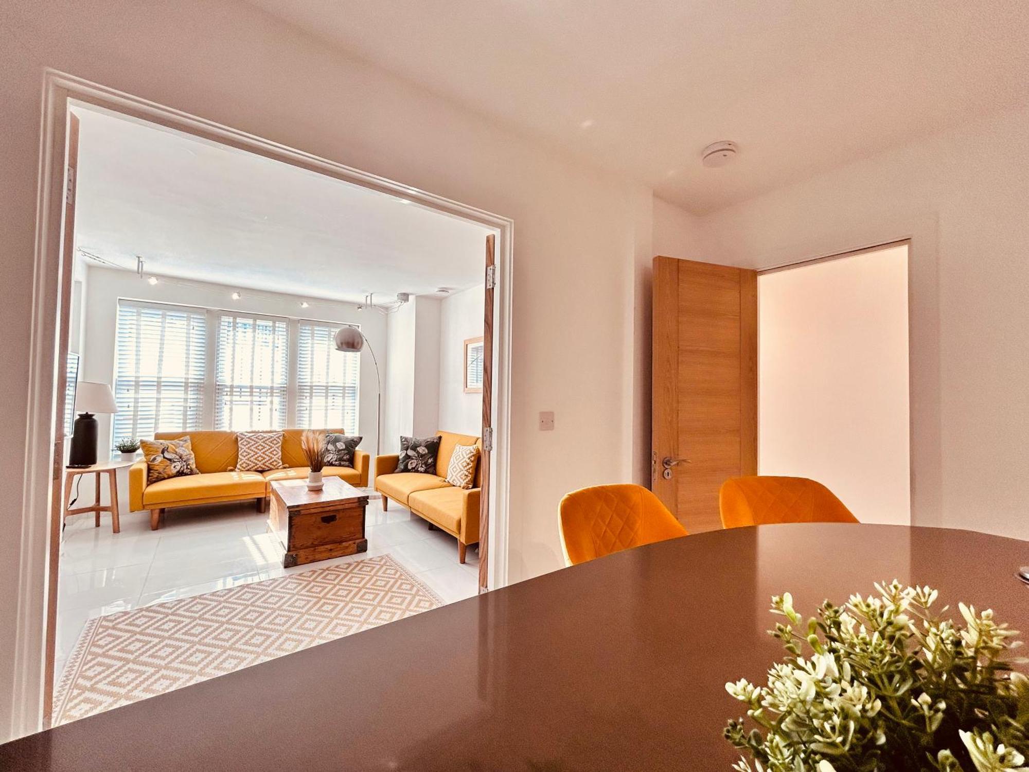 Stunning Spacious B.Apt. Slps.4 Londra Esterno foto