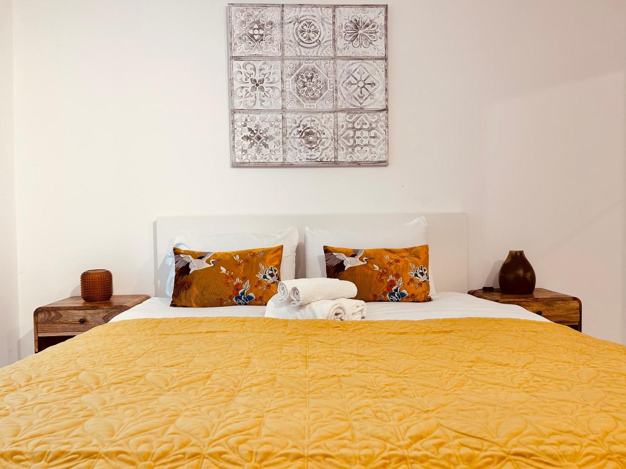 Stunning Spacious B.Apt. Slps.4 Londra Esterno foto